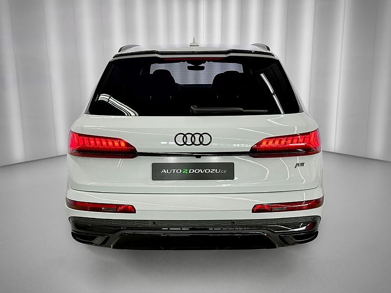 Audi Q7 50 TDI QUATTRO S-LINE, WEBASTO - fotka 5 z 35