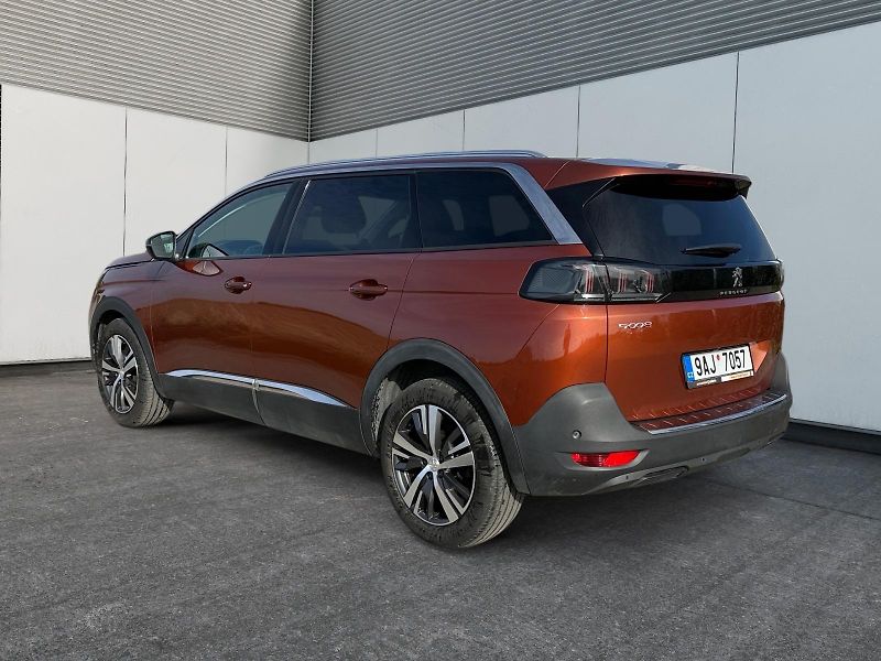 Peugeot 5008 (2022) ALLURE 1.5BHDI 96kW CZ DPH   - fotka 4 z 11