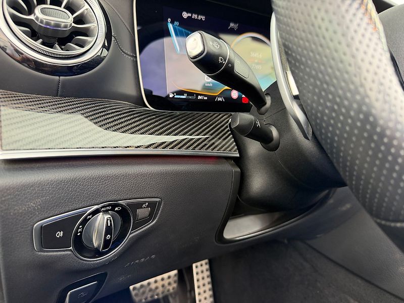 Mercedes-Benz Třídy E E 53 AMG Cabrio - fotka 21 z 44