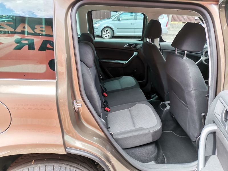 Škoda Yeti (2011) 1.4TSi 90kw ACTIVE PDC - fotka 17 z 27