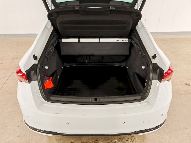 Škoda Octavia (2025) 1.5 TSI 110 kW Sportline - fotka 29 z 32