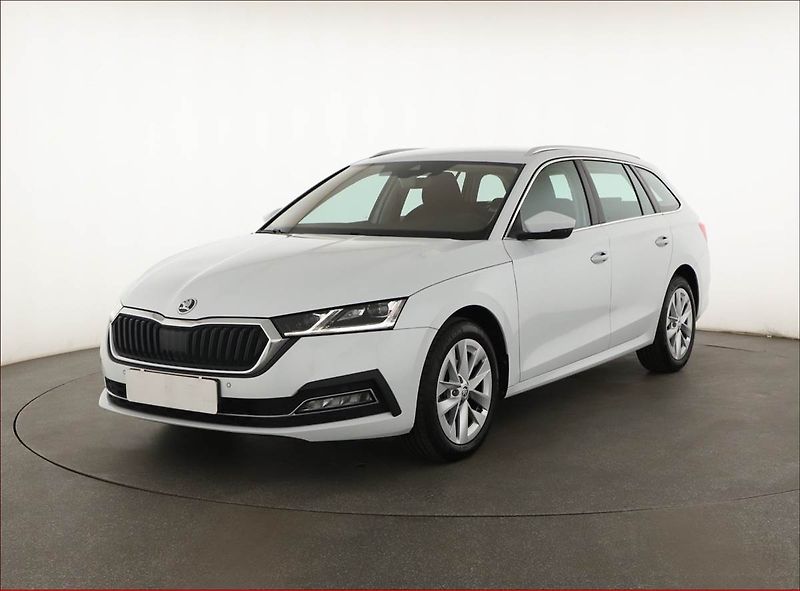 Škoda Octavia (2022) 2.0 TDI, ČR,1.maj, Serv.kniha - fotka 2 z 16