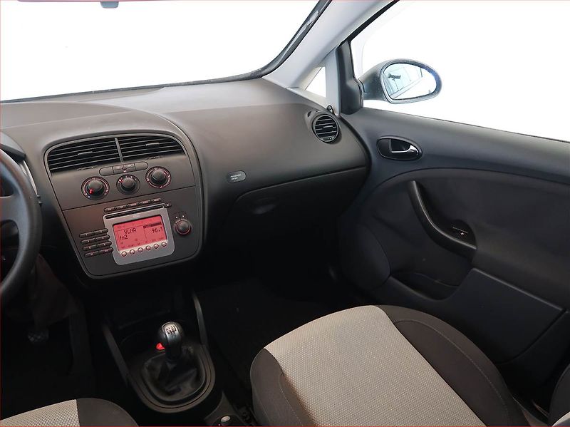 Seat Altea (2007) 1.6, nová STK, za super cenu - fotka 8 z 14