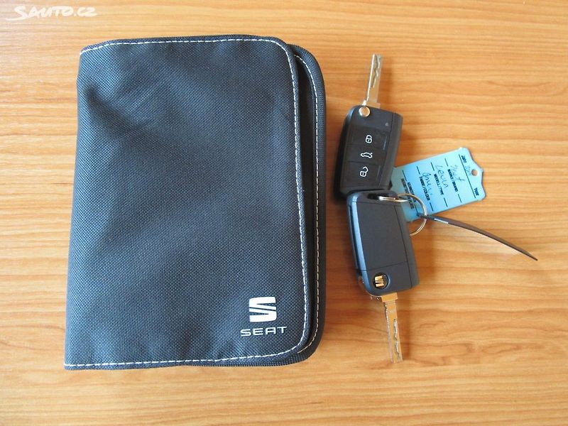 Seat Leon 1,5TSI-DSG-110KW-NOVÝ OLEJ - fotka 26 z 26