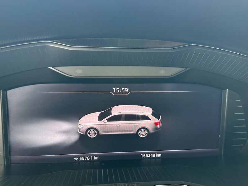 Škoda Superb (2020) 1.5TSi VIRTUAL,KAMERA,SERVIS - fotka 12 z 24