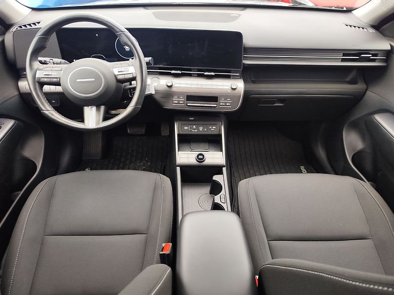 Hyundai Kona 1.6 GDI/95kW HEV Smart Tech - fotka 13 z 32