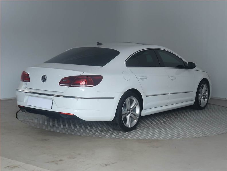 Volkswagen CC (2015) R-line 2.0 TDI, Serv.kniha - fotka 5 z 19