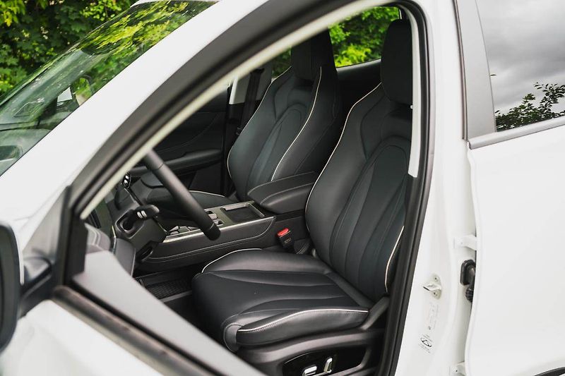 Chery Tiggo 4 HEV (2026) 1.5 Hybrid, UNIQUE - fotka 15 z 29