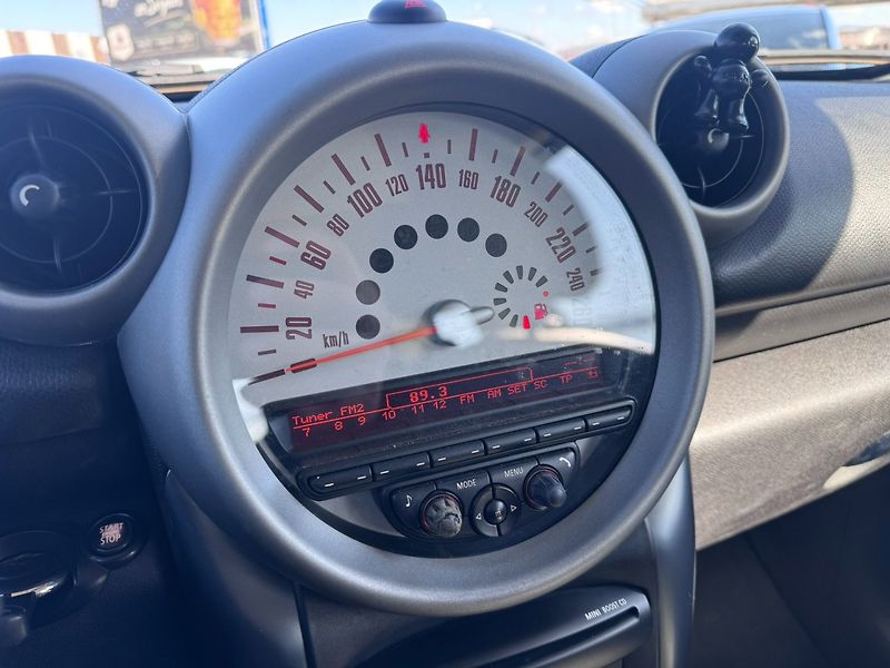 Mini Countryman (2010) ALL4 ITÁLIE 1,6 135KW TURBO - fotka 22 z 40