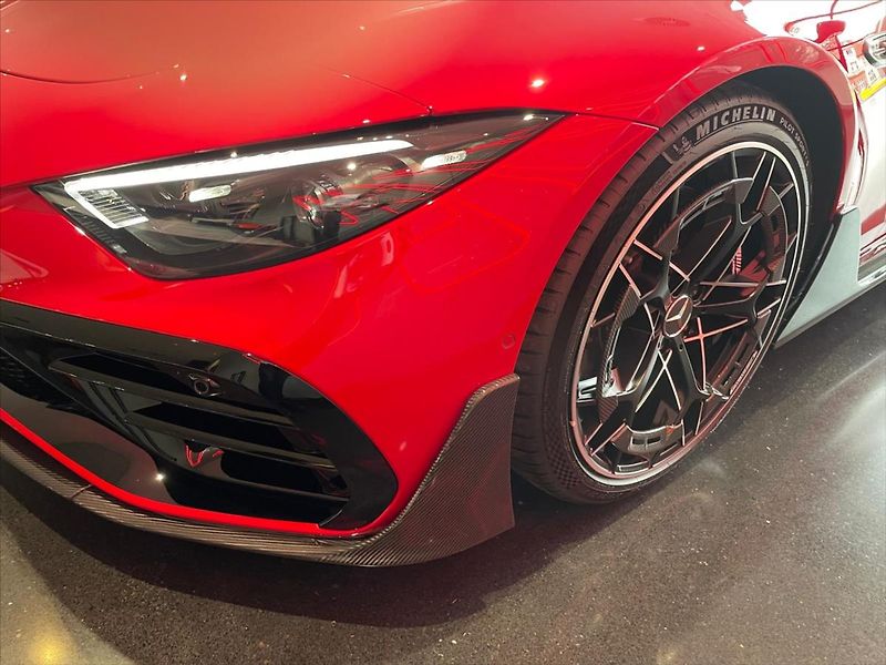 Mercedes-Benz SL (2026) 4.0 Mercedes-AMG PureSpeed - fotka 24 z 29