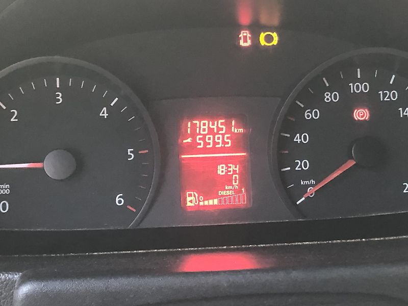 Volkswagen Crafter (2016) 2.0TDi 5t do3.5t B 3,6m +čelo - fotka 10 z 17