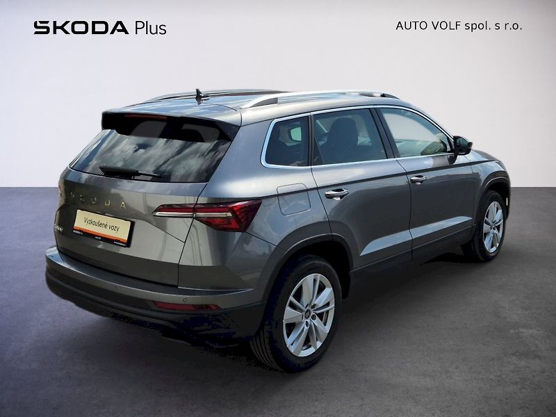 Škoda Karoq (2025) Top Selection 1.5TSi 110kW 7°a - fotka 2 z 30