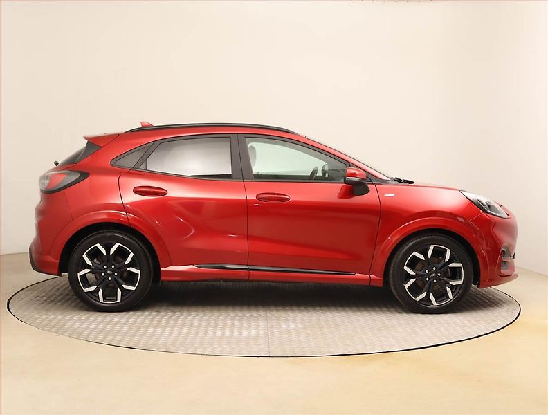 Ford Puma (2020) ST-Line 1.0 EcoBoost, ČR,1.maj - fotka 6 z 20
