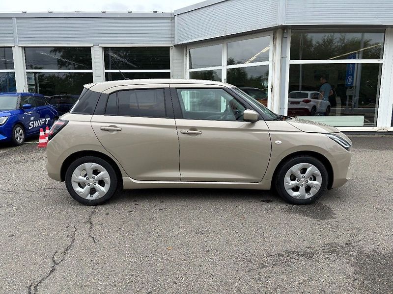 Suzuki Swift automat Premium - fotka 8 z 10