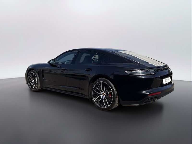 Porsche Panamera GTS - fotka 3 z 30