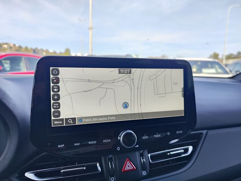 Hyundai i30 1.5 T-GDI/103kW N-Line DCT - fotka 20 z 36