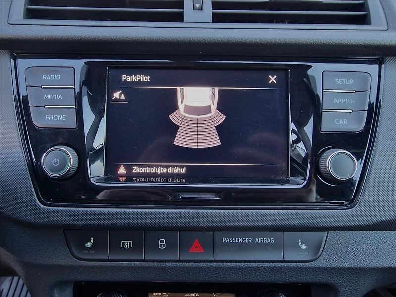 Škoda Fabia 1.0TSI Style, původ ČR,1.Maj. - fotka 31 z 48