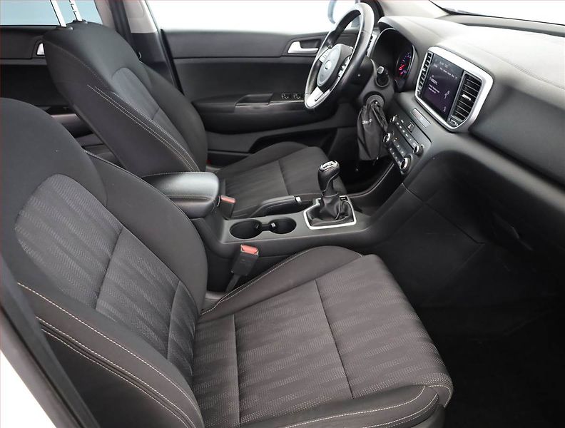 Kia Sportage (2020) Style 1.6 CRDi, 4X4 - fotka 7 z 17