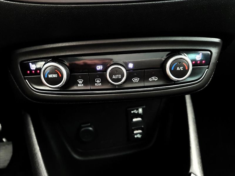 Opel Crossland X 1,5 cdti,Innovation,navi,kůže - fotka 31 z 50