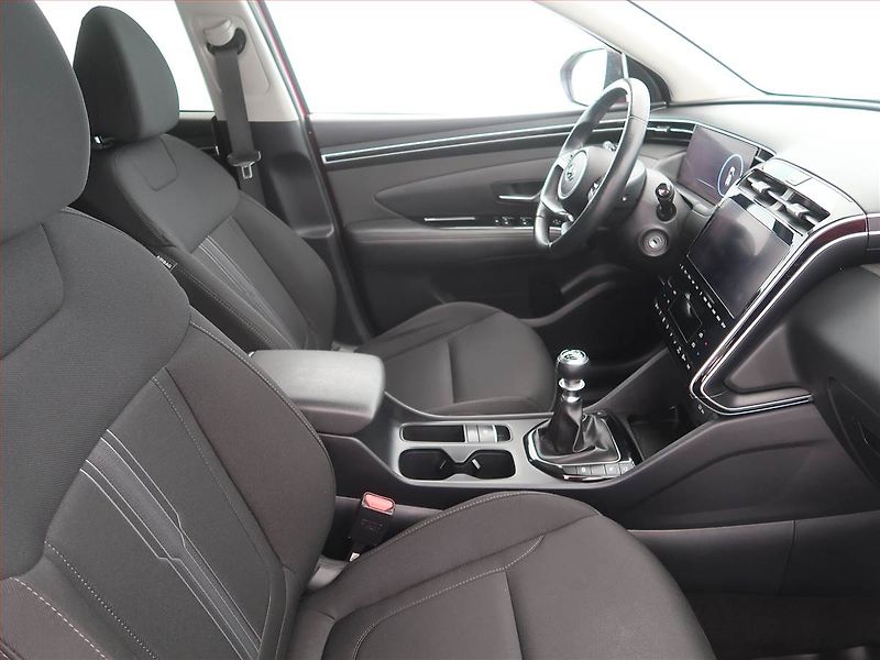 Hyundai Tucson (2021) Smart 1.6 T-GDI - fotka 9 z 18