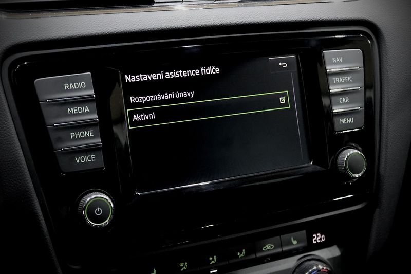 Škoda Octavia 3 Combi 1.4 TSI 110kW DSG - fotka 22 z 27