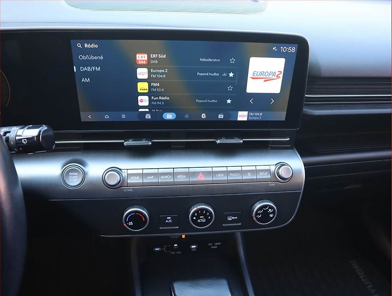 Hyundai Kona (2024) 1.0 T-GDI, Automat, Serv.kniha - fotka 12 z 20