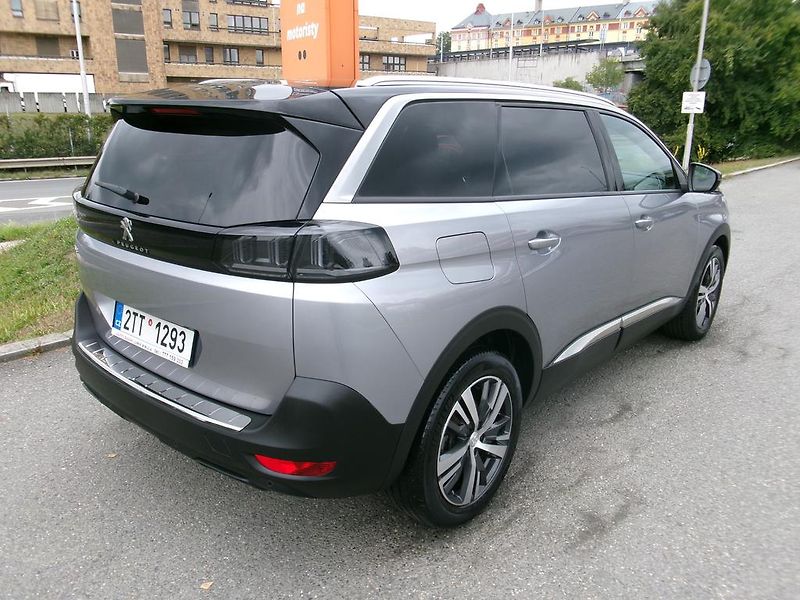 Peugeot 5008 (2024) ALLURE PACK 1.5 HDi EAT 8 - fotka 6 z 20
