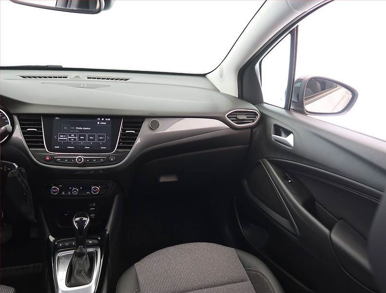 Opel Crossland X (2023) Elegance 1.2 Turbo, Automat - fotka 8 z 25