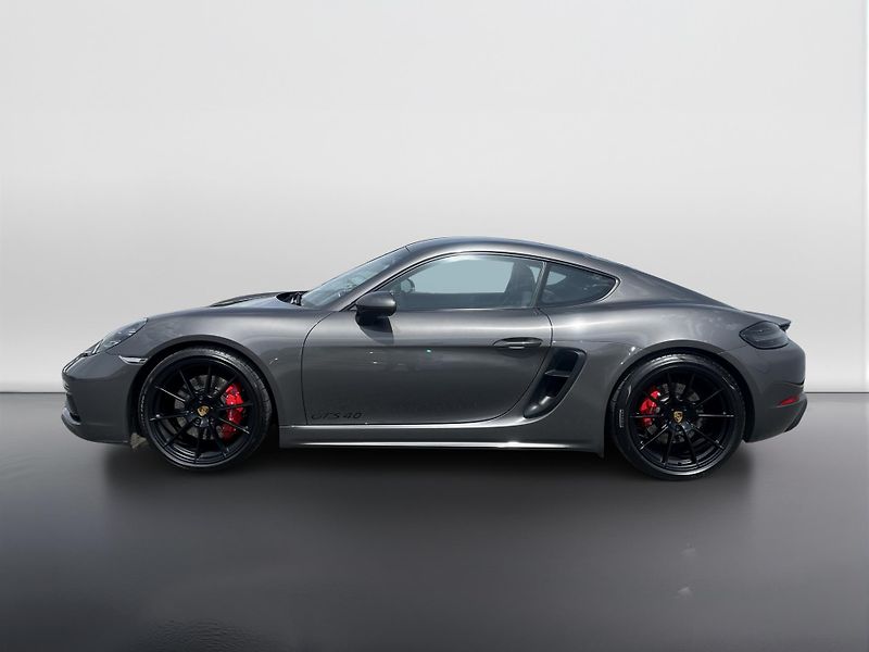 Porsche Cayman GTS - fotka 2 z 27