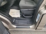 Volkswagen Multivan (2016) T6 2.0 TDi 110-KW NAVI OLOMOUC - náhled 49
