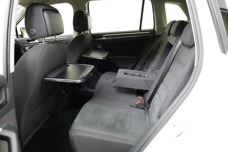Volkswagen Tiguan - fotka 24 z 25