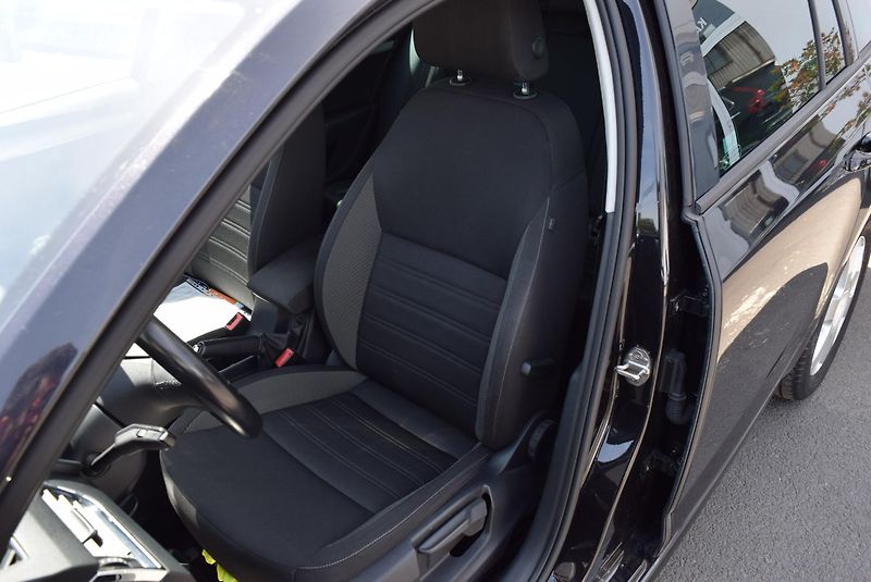 Škoda Octavia (2018) 1.6TDI 85kw DSG AMBITION APP  - fotka 21 z 42