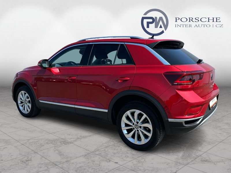 Volkswagen T-Roc Style 1.5 TSI 110kW Man. 6 - fotka 4 z 24