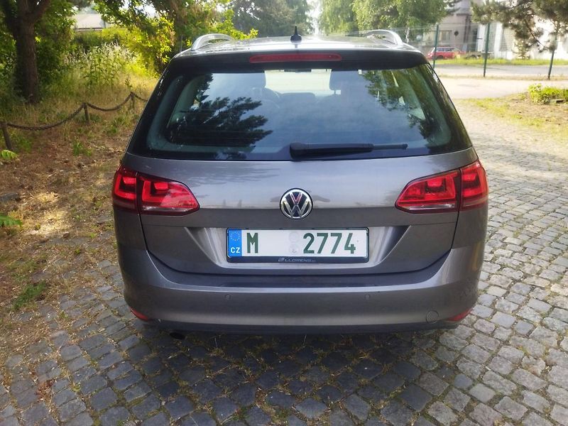 Volkswagen Golf (2016) VII. 1.2 TSI / 81 kW, GPS, - fotka 32 z 36