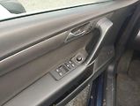 Volkswagen Passat (2011) 1.4 Tsi  SERVISKA - náhled 12