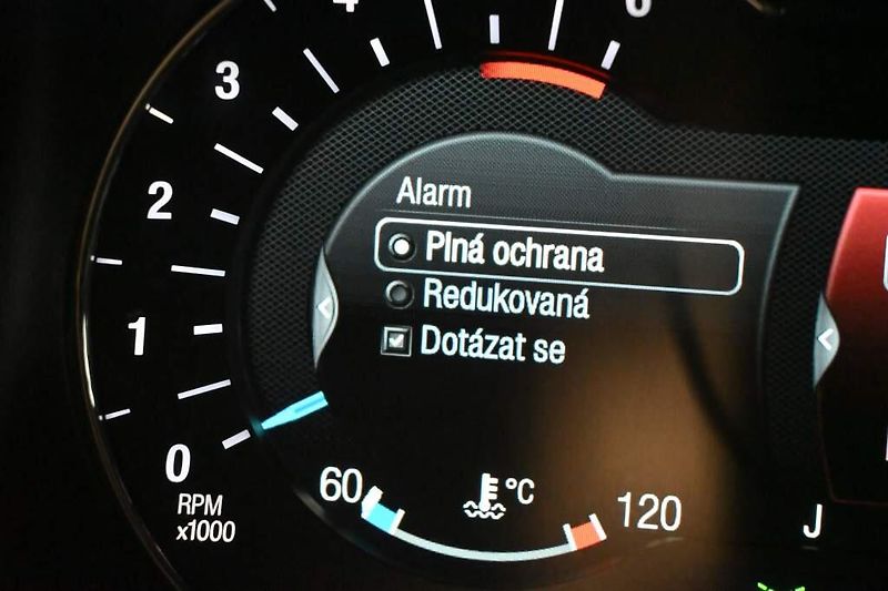 Ford Mondeo (2020) 2.0 ST-LINE LED SONY ACC Kamer - fotka 24 z 41