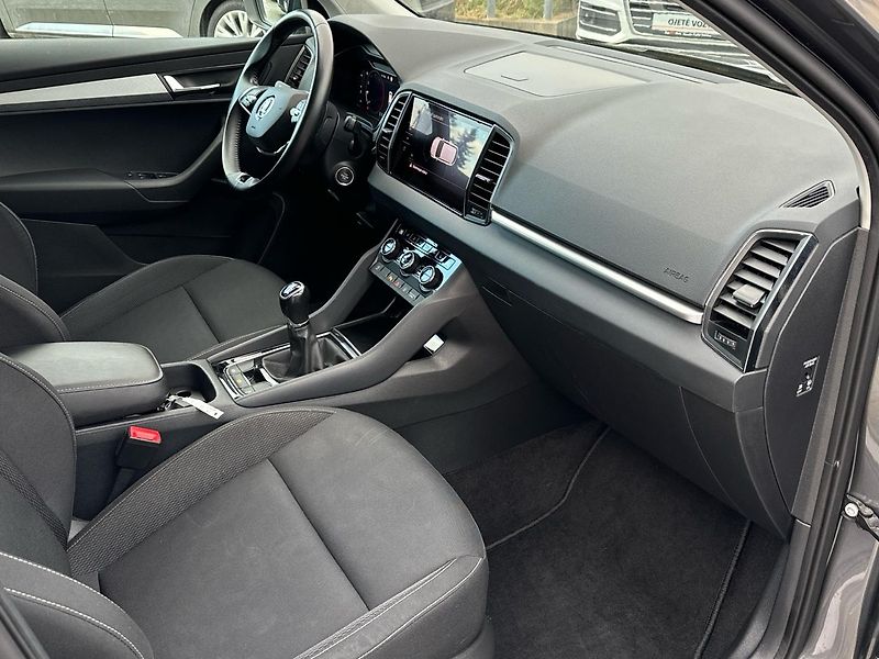 Škoda Karoq 2,0TDi 110kW BUSINESS - fotka 12 z 25