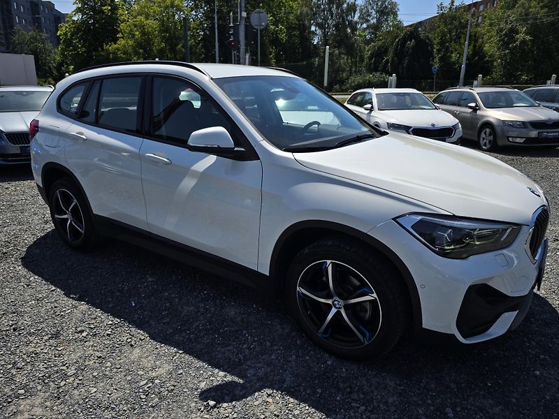 BMW X1 sDrive18d NAVI LED TOP STAV ČR - fotka 10 z 29