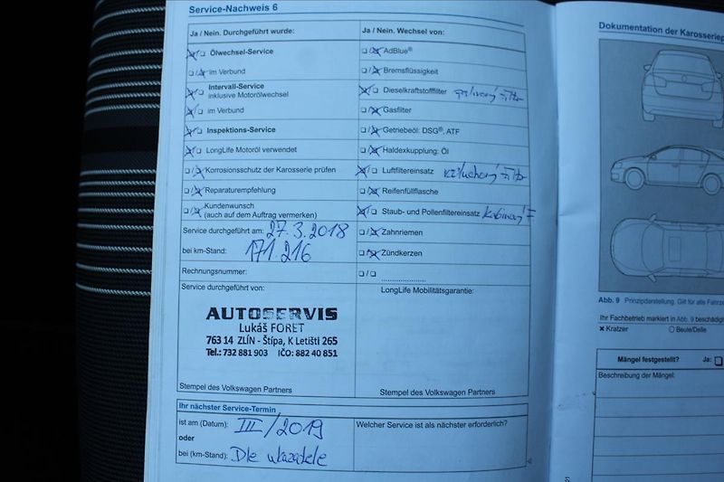 Volkswagen Golf 2,0 TDI  TAŽNÉ,SERVIS,MATCH - fotka 31 z 38