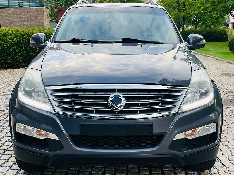 SsangYong Rexton 2.0TD 4x4 AUTOMAT TAŽNÉ VÝHŘEV - fotka 6 z 51