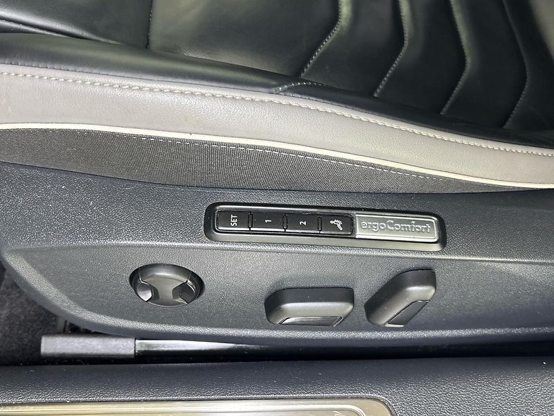 Volkswagen Arteon Elegance DSG - fotka 27 z 29