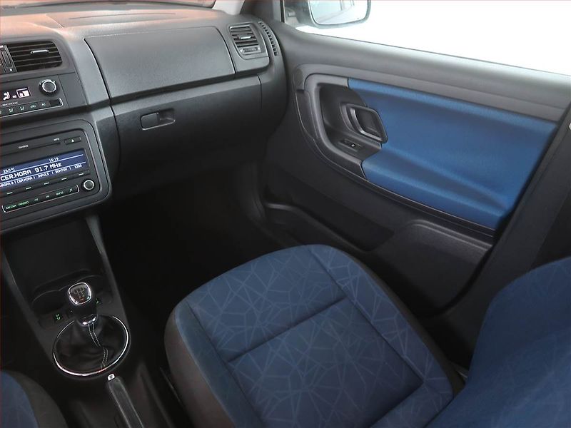 Škoda Fabia (2012) 1.2 TSI, Tempomat - fotka 8 z 18