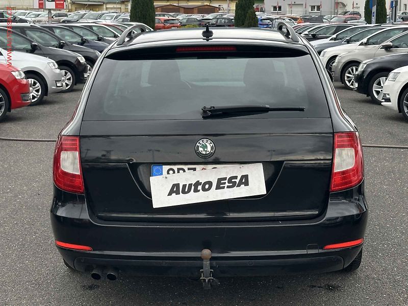 Škoda Superb (2011) 1.6TDi, TZ, bixen - fotka 5 z 19