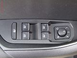Škoda Karoq (2019) 1.6 TDi, 2.maj,ČR, Style - náhled 11