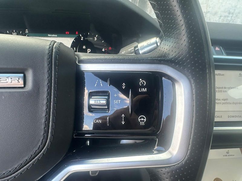 Land Rover Range Rover Velar (2021) 3.0D300, 4X4, 221KW, RDYNAMIC - fotka 28 z 35