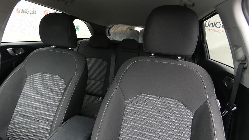 Kia Ceed 1.6 CRDi Comfort SW - fotka 7 z 22
