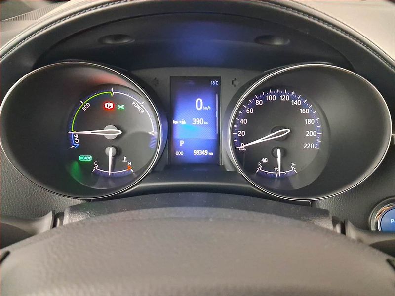 Toyota C-HR (2018) 1.8 Hybrid, Automat - fotka 11 z 25