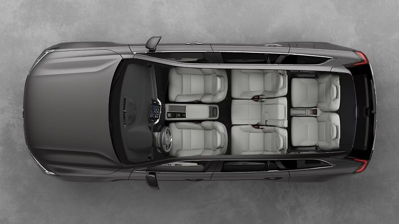 Volvo XC90 (2026) PLUS B5, 360, vzduch. odpr. - fotka 12 z 12