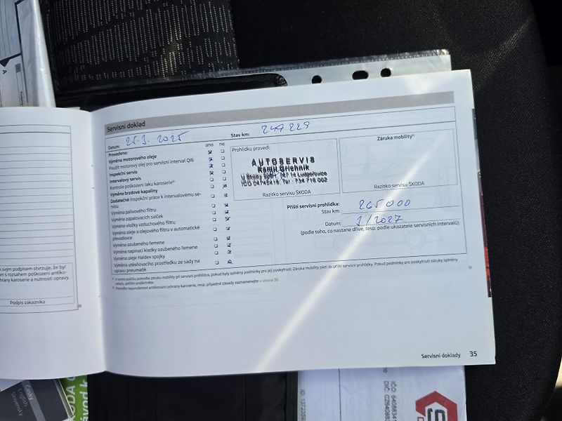 Škoda Octavia 2.0 TDi 103kw Xenon  - fotka 33 z 33