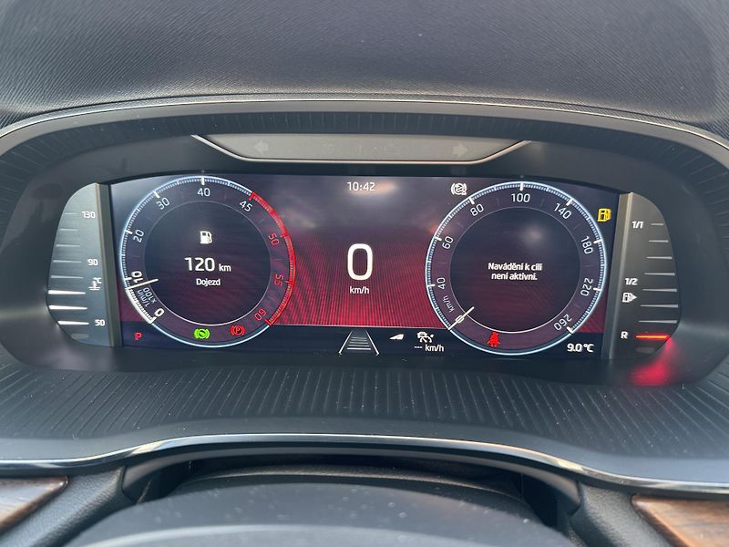 Škoda Octavia (2022) SCOUT 4x4 2.0 TDI 110 kW - fotka 13 z 24